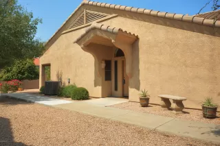 Photo #1: 6135180 Listing 