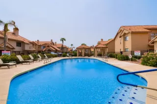 Photo #4: 6135248 Listing 