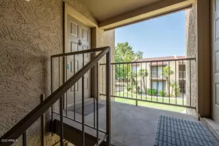 Photo #3: 6135386 Listing