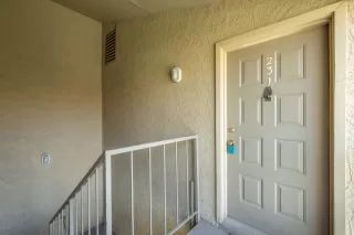 Photo #4: 6135386 Listing