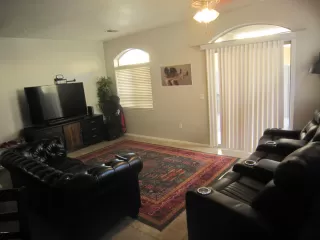 Photo #3: 6135644 Listing