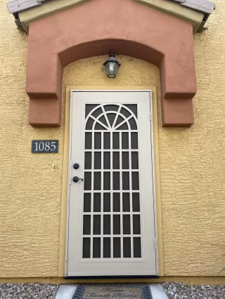 Photo #2: 6135658 Listing