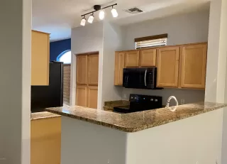 Photo #4: 6135658 Listing