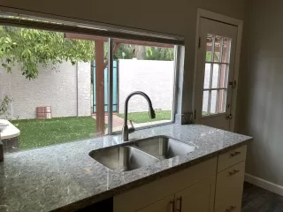 Photo #4: 6135853 Listing