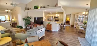 Photo #3: 6135892 Listing