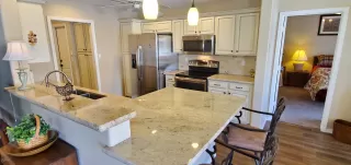 Photo #5: 6135892 Listing