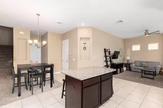 Photo #3: 6135904 Listing 