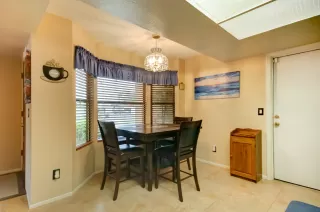 Photo #5: 6136161 Listing