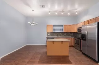 Photo #6: 6136210 Listing