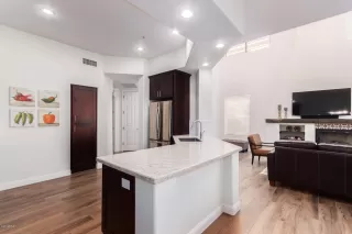 Photo #5: 6136542 Listing