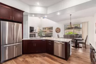 Photo #6: 6136542 Listing