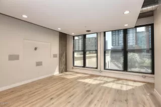 Photo #3: 6136552 Listing 