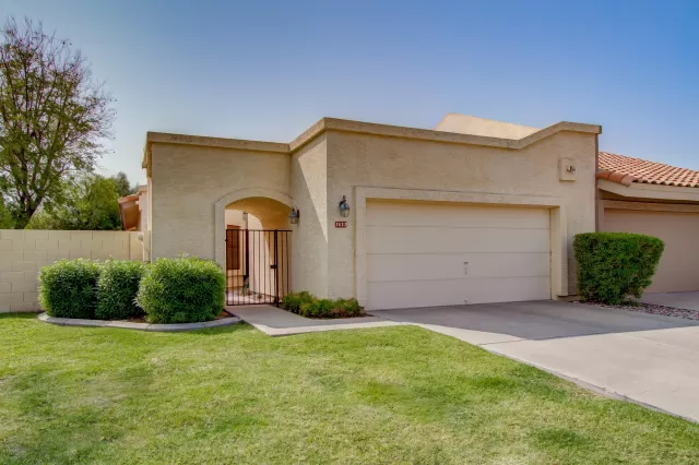 MLS: 6136613 Condo For Sale