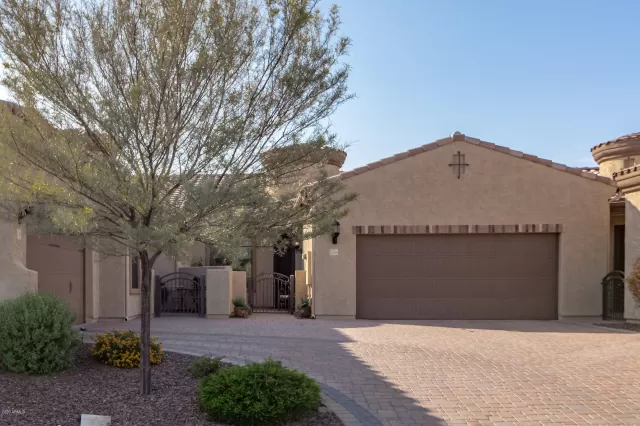 MLS: 6136614 Condo For Sale