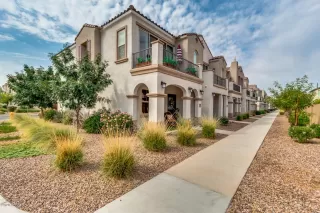 Photo #1: 6136628 Listing