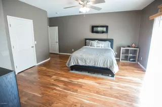 Photo #6: 6136683 Listing