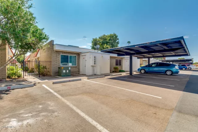 MLS: 6136733 Condo For Sale
