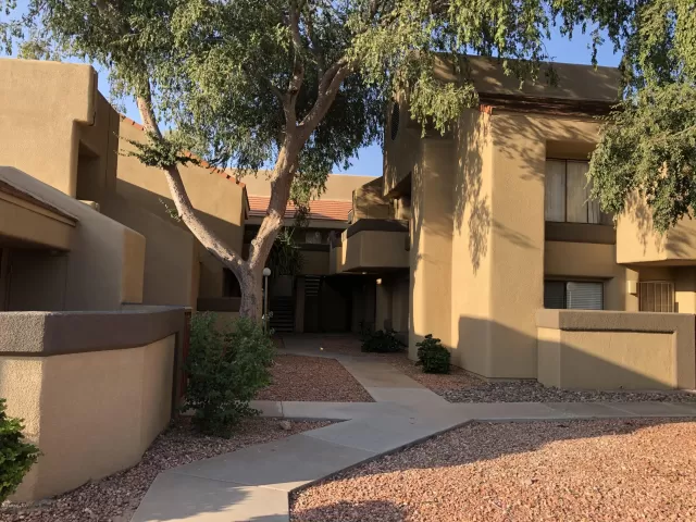 MLS: 6136860 Condo For Sale