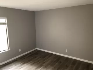 Photo #4: 6136860 Listing