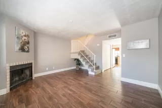 Photo #2: 6136868 Listing