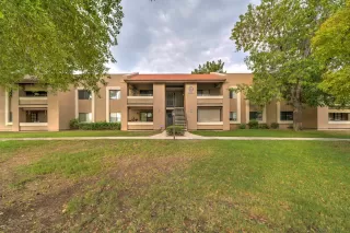 Photo #3: 6136891 Listing