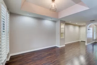 Photo #3: 6136940 Listing