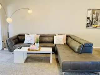 Photo #5: 6137047 Listing