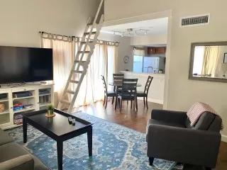 Photo #1: 6137177 Listing