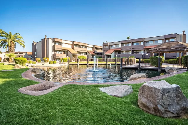 MLS: 6137190 Condo For Sale