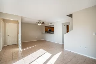 Photo #4: 6137190 Listing 