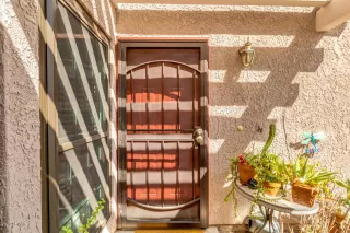 Photo #2: 6137400 Listing