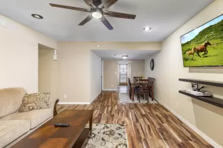 Photo #3: 6137543 Listing