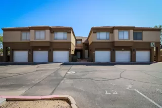 Photo #2: 6137573 Listing