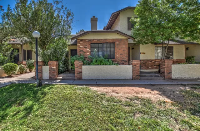 MLS: 6137642 Condo For Sale