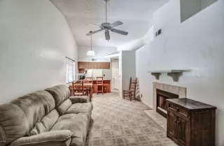 Photo #5: 6137642 Listing 