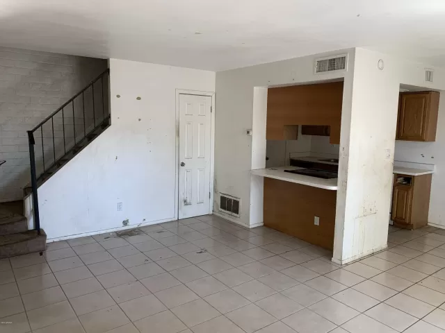 MLS: 6137696 Condo For Sale