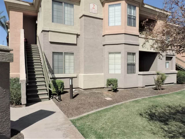 MLS: 6137770 Condo For Sale