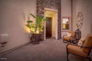 Photo #6: 6137943 Listing