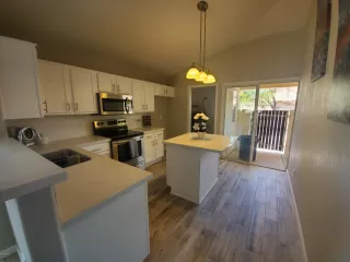 Photo #2: 6138169 Listing 