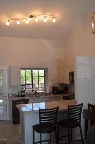 Photo #1: 6138269 Listing