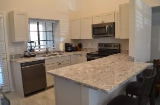 Photo #2: 6138269 Listing