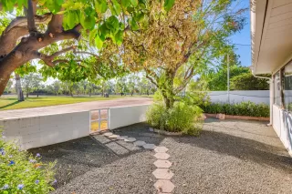 Photo #3: 6138330 Listing