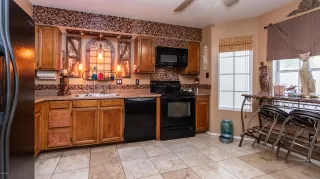 Photo #2: 6138428 Listing 