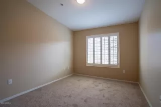 Photo #6: 6138517 Listing