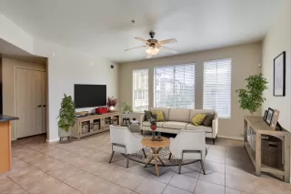 Photo #1: 6138585 Listing