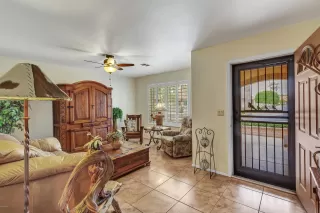 Photo #4: 6138708 Listing 