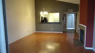 Photo #1: 6138857 Listing