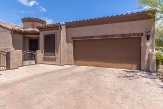 Photo #2: 6138878 Listing 