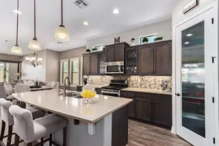 Photo #4: 6138878 Listing 