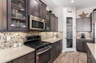 Photo #6: 6138878 Listing 